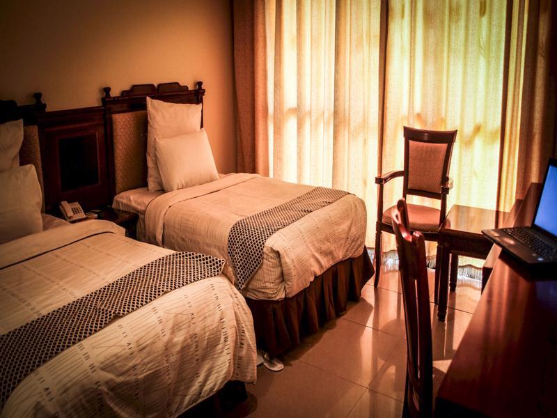 Mika Hotel Kabulonga ルサカ エクステリア 写真