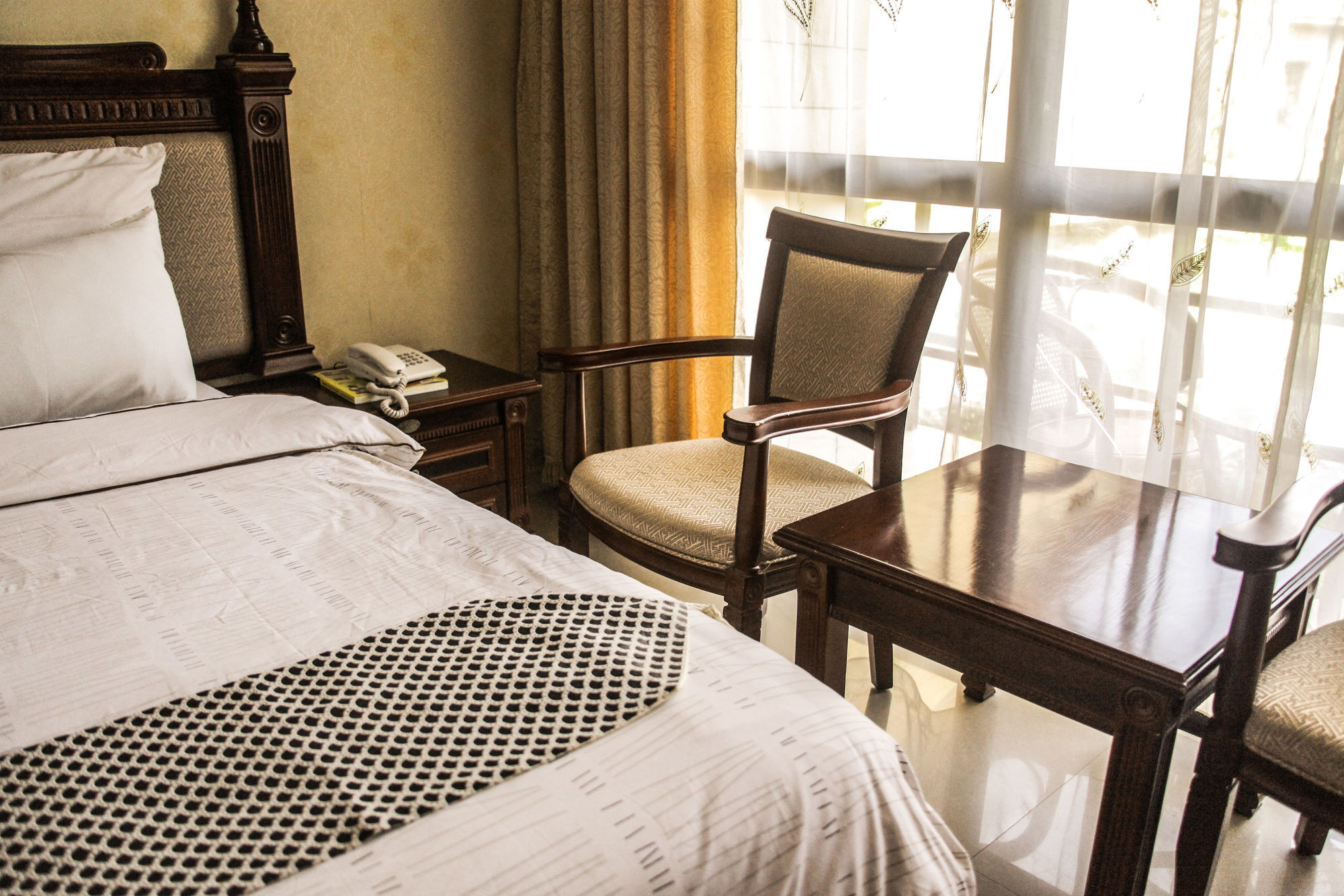 Mika Hotel Kabulonga ルサカ エクステリア 写真